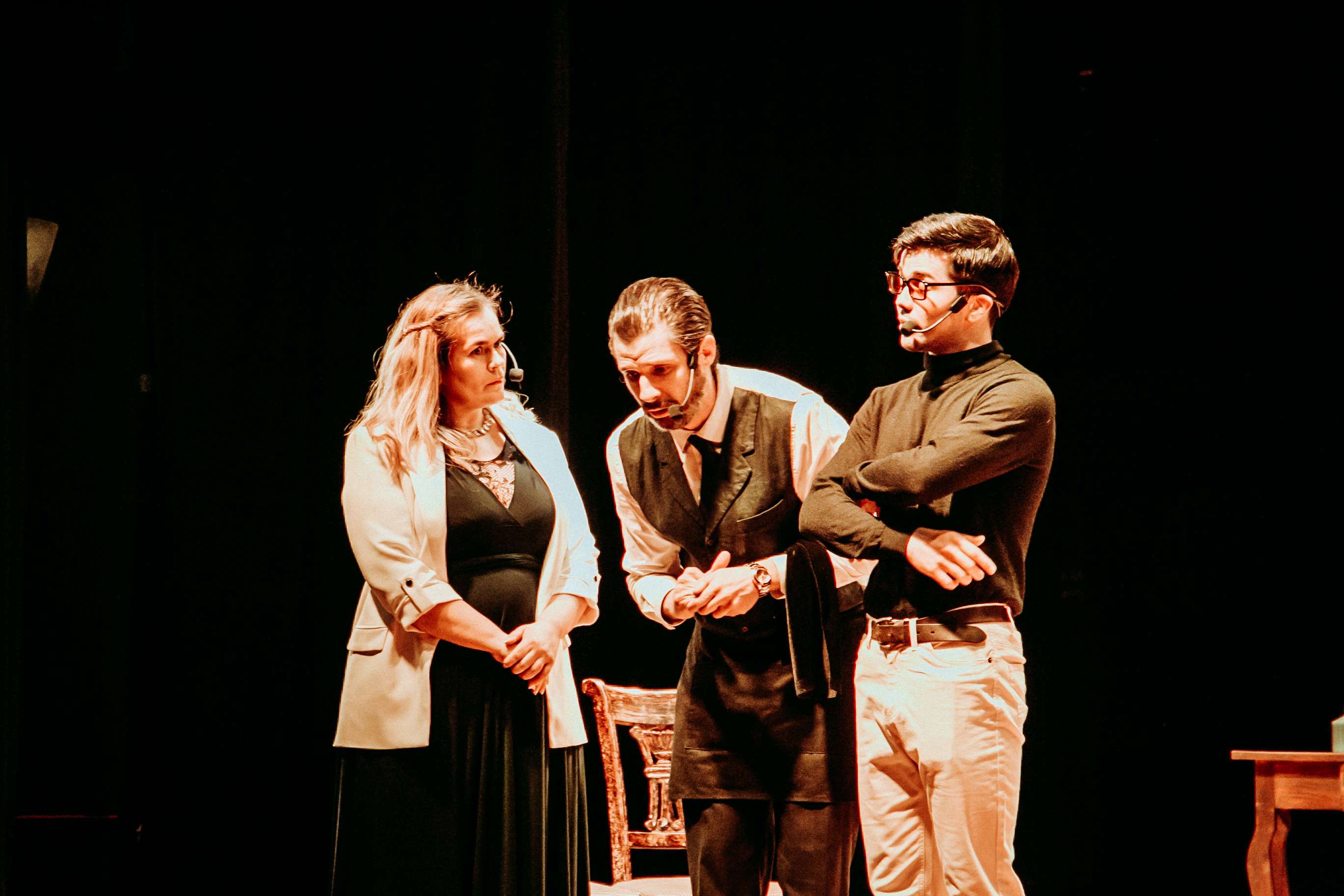 CLUE ¿QUIÉN ES EL CULPABLE? Obra de teatro Inmersiva